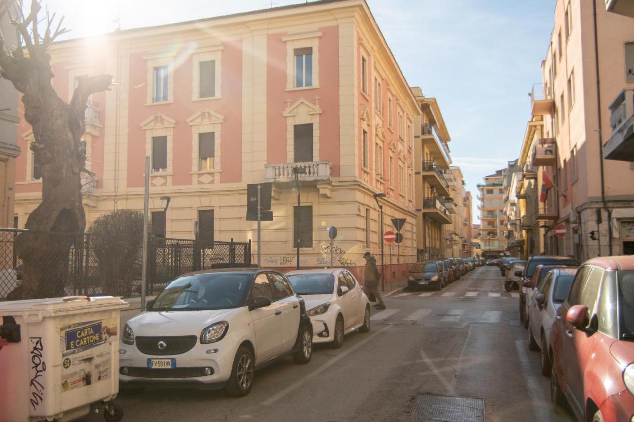 3 Suite Esclusive Con Balcone In Centro Citta, Mare A 450M, Prenota Ora! Pescara Exterior photo